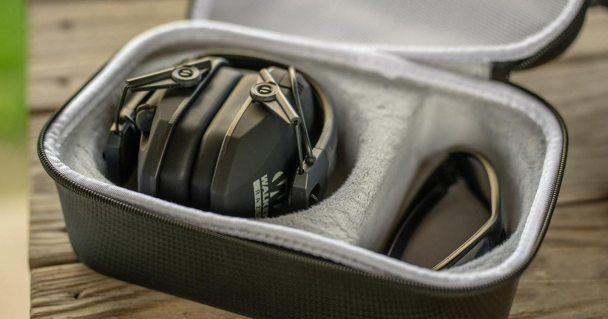 Walkers Muff And Shooting Glasses Case BushWear