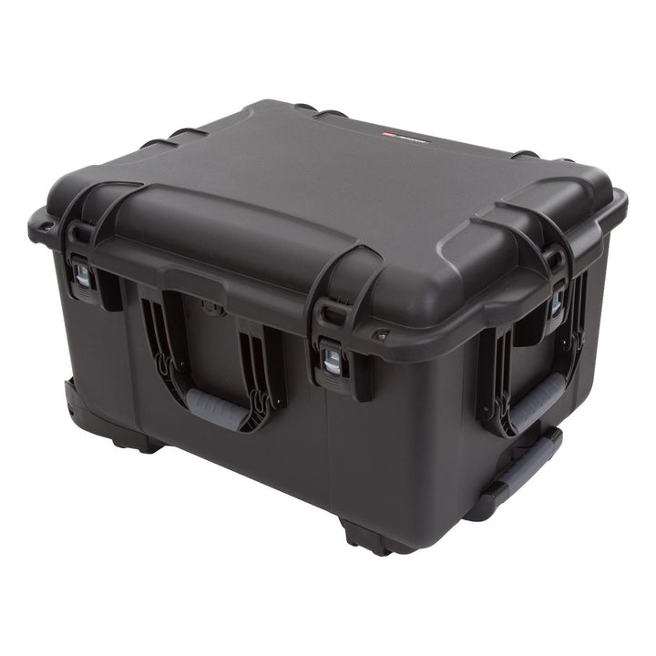 NANUK 960 Waterproof Hard Case With Padded Dividers