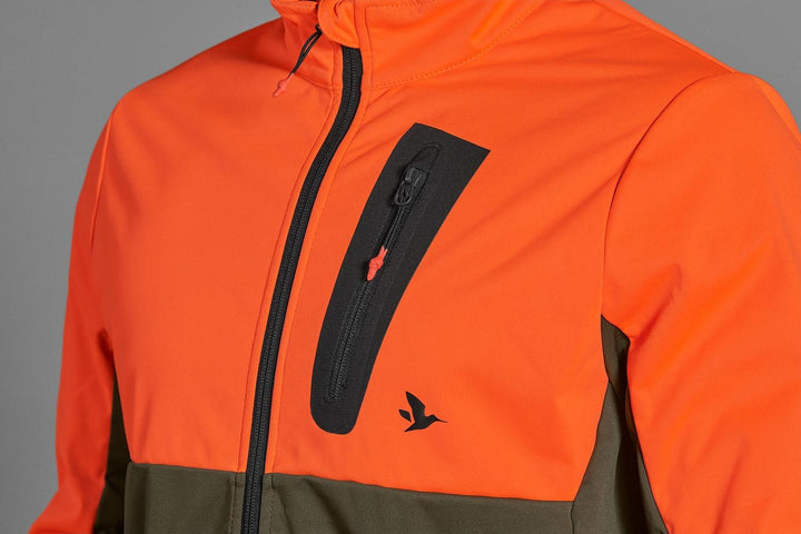 Seeland Force Advanced softshell jacket in blaze orange and dark olive – view 4: close-up of the zipped chest pocket and Seeland duck logo, front-on.