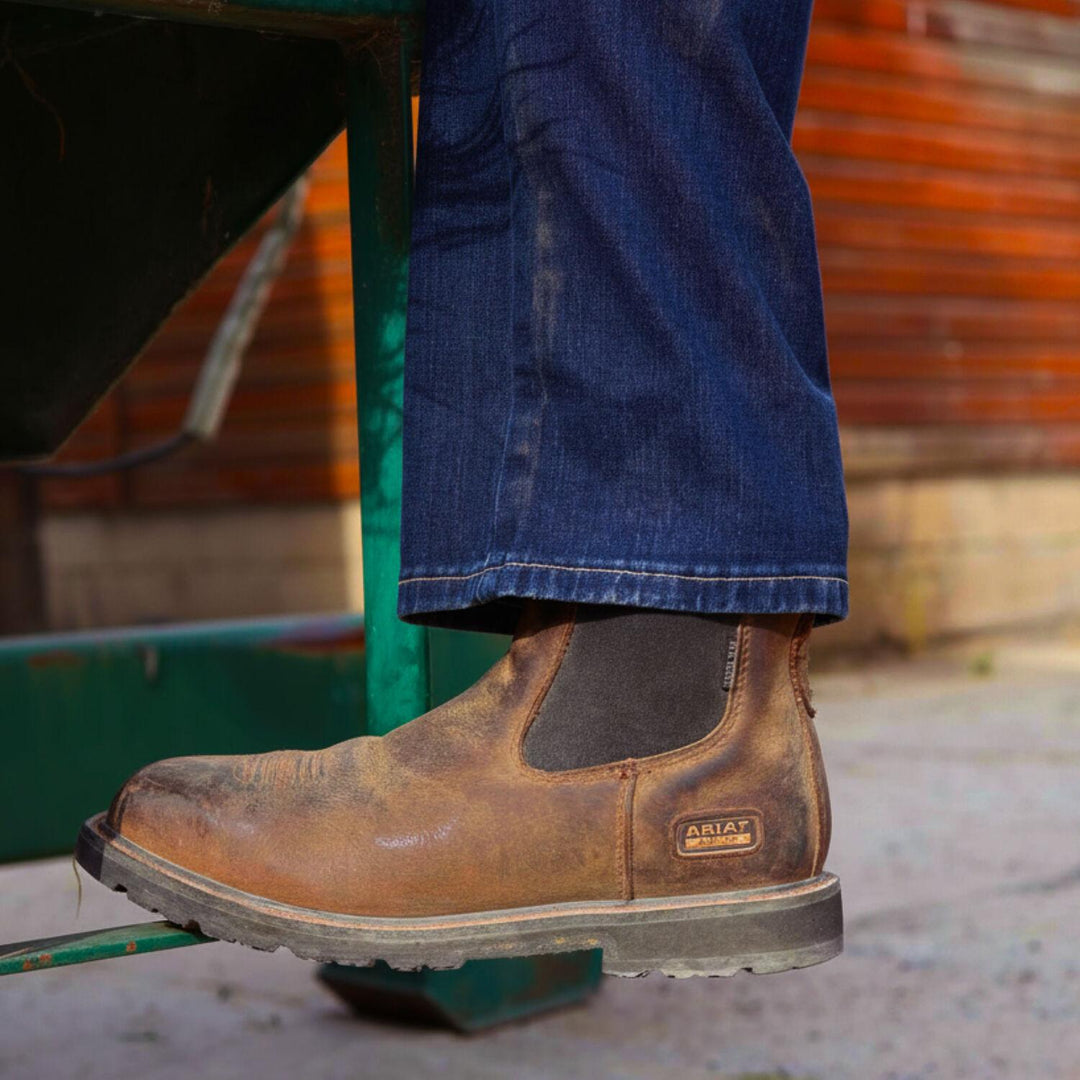 Ariat Mens Groundrancher Chelsea Wide Square Toe Steel Toe Work Boot