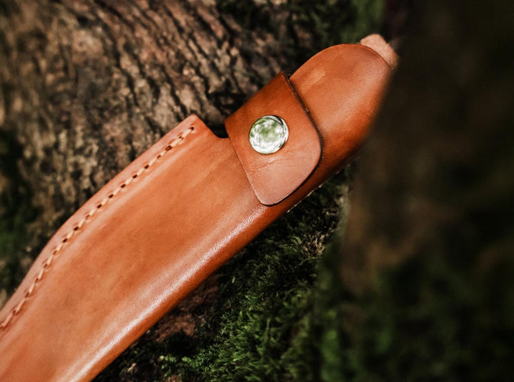 Böker Plus Walnut Drop Fixed Blade Hunting Knife