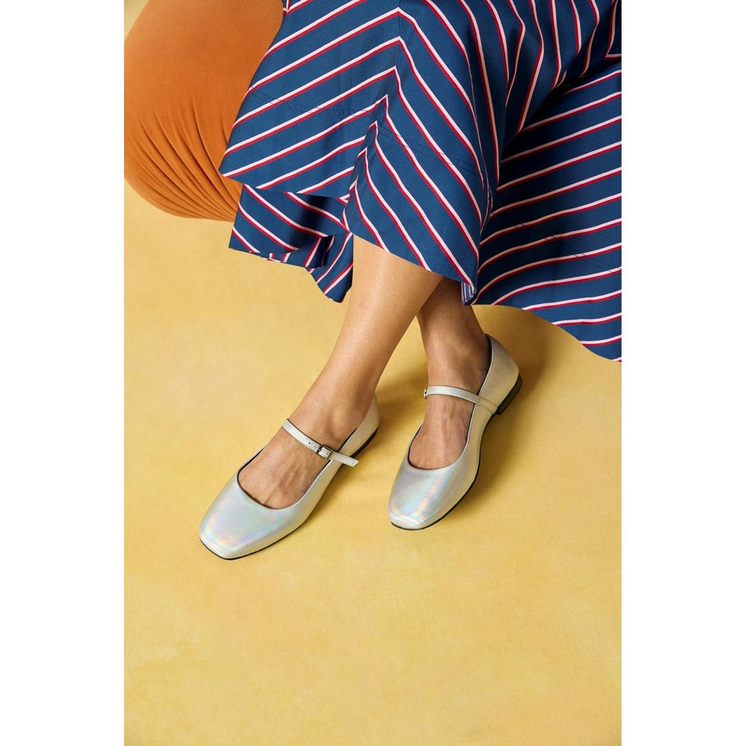 Pasha Leather Ballerina Silver
