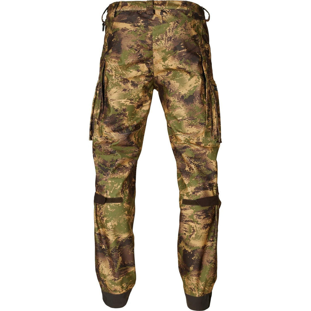 Härkila Deer Stalker camo HWS trousers, back view showing the rear cargo pockets