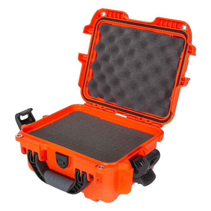 NANUK 905 Waterproof Hard Case With Foam Insert