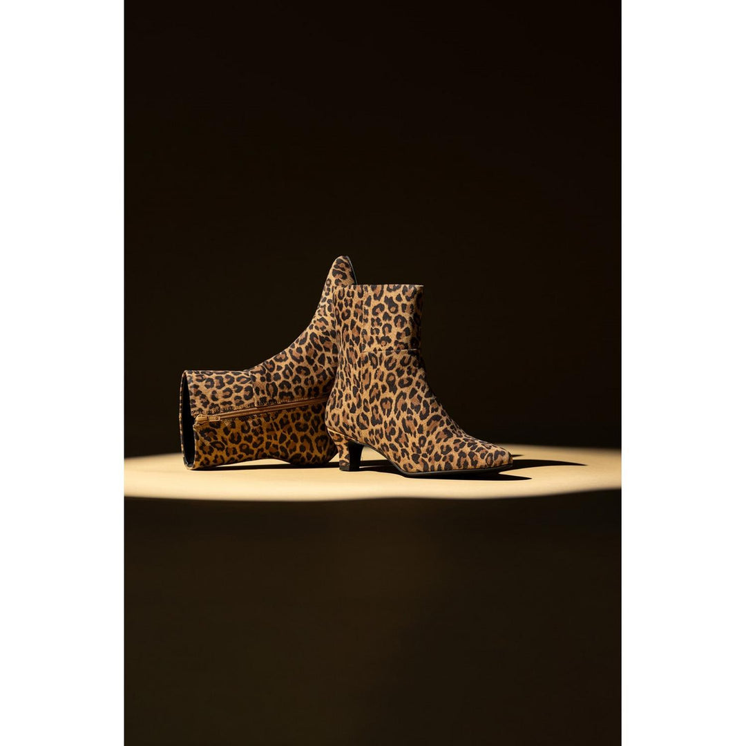 Nahla kitten heel boot Leopard