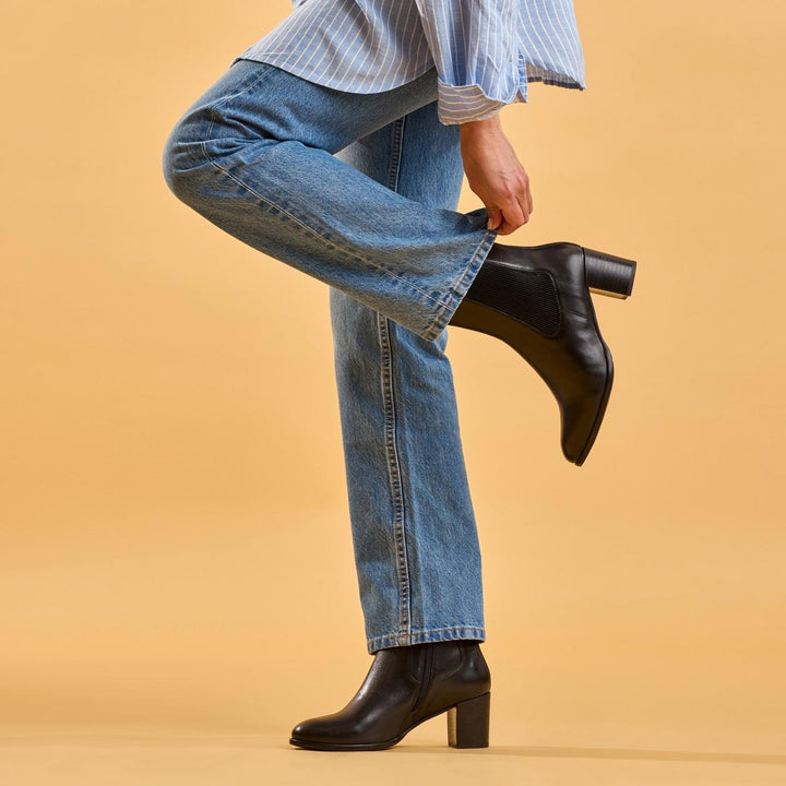 Camellia Heeled Boot BLACK