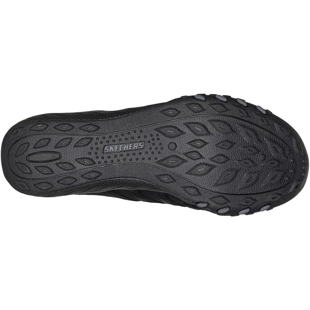 Skechers Breathe-Easy Roll-With-Me Shoes Black