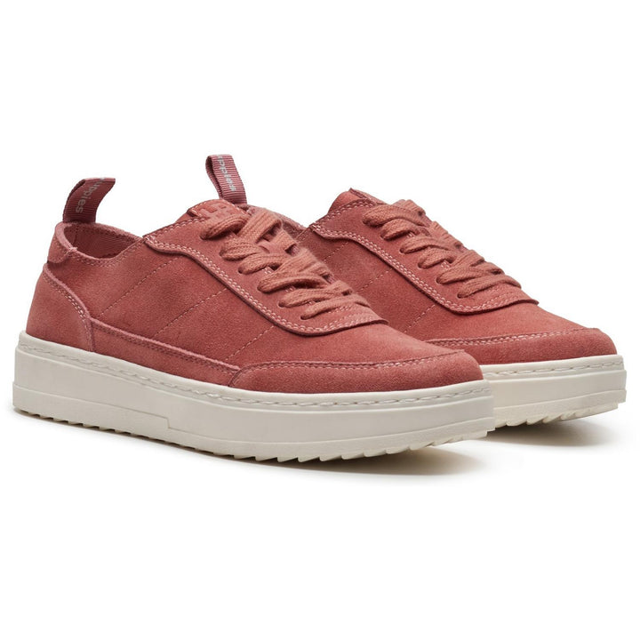 Nesta Trainer CLAY