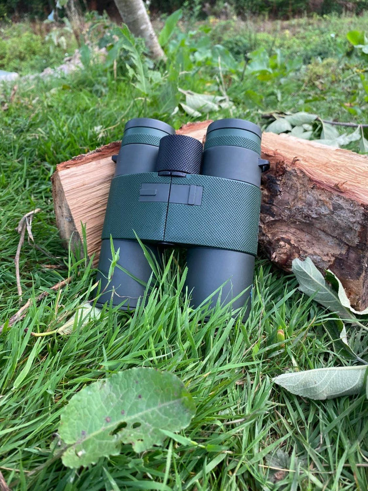 Delta-T 9x45 HD RF Binoculars with Rangefinder