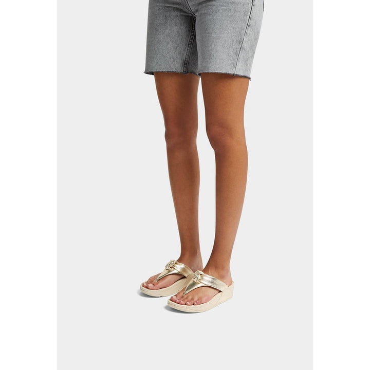 Fitflop Lulu Padded Knot Toe Post Sandals Platino