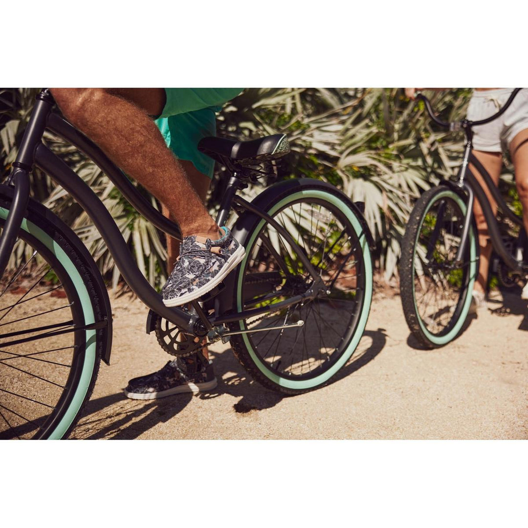 HEYDUDE Wally H2O Tropical Shoe Black Tropical