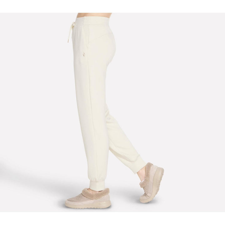 Skechluxe Elevate Jogger Off white