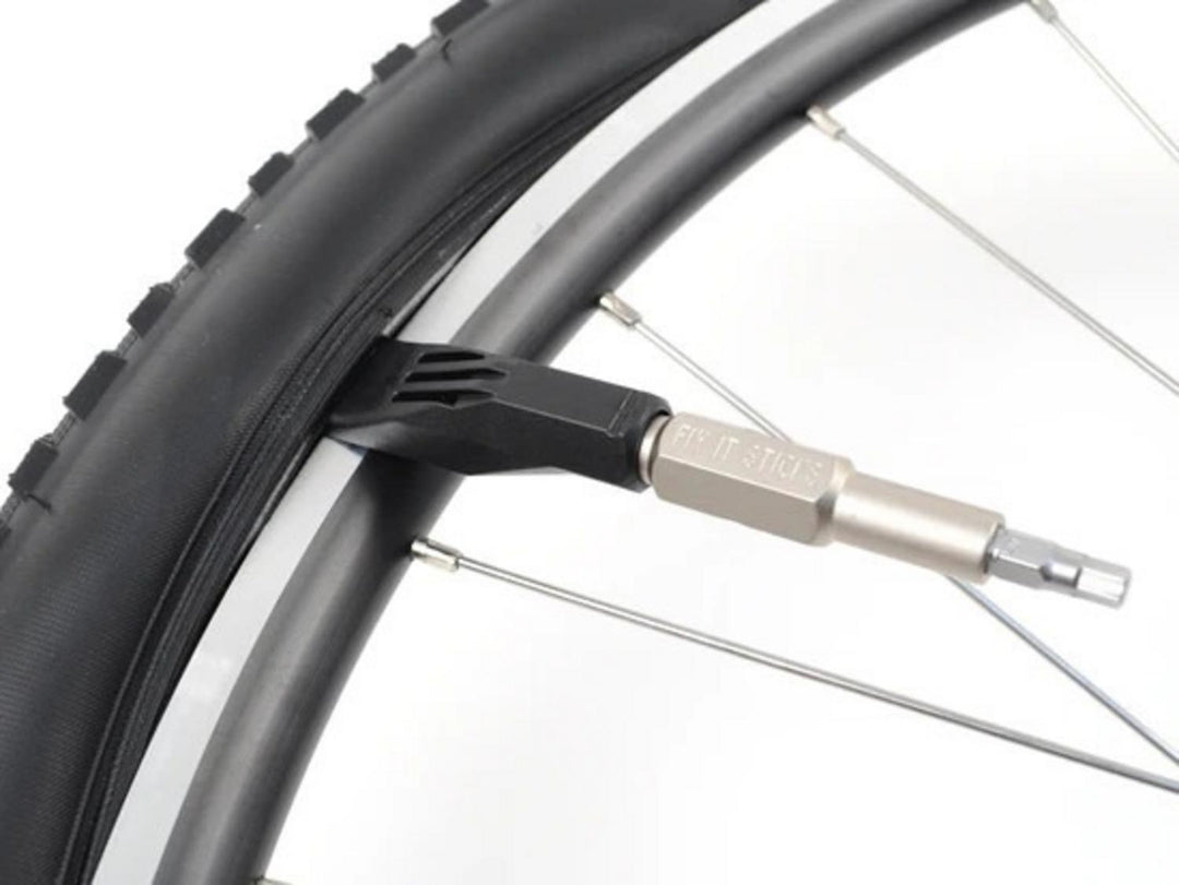 Fix It Sticks Mountain Bike Kit with Chain Breaker and Tyre Levers