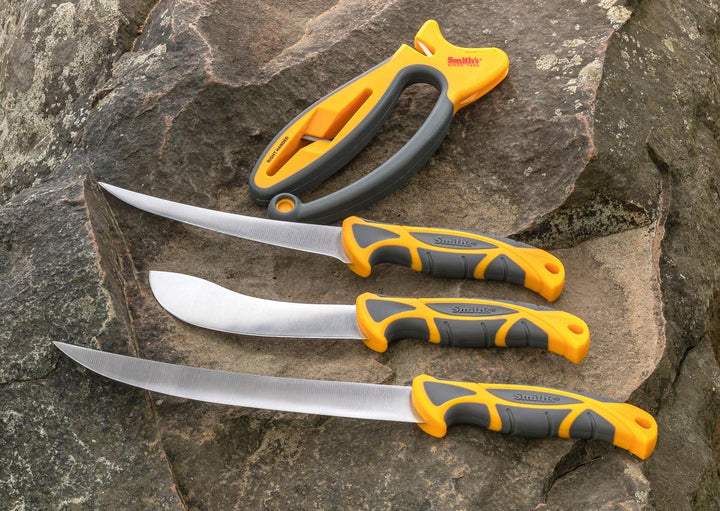 Smiths Field Dressing Kit + Jiffy-Pro