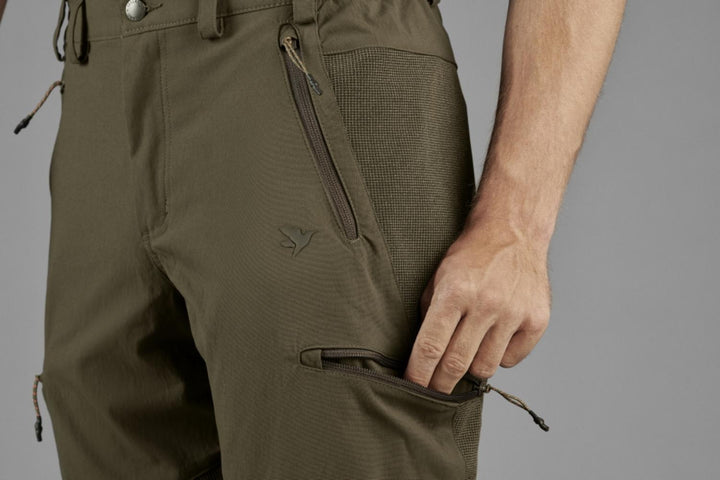 Seeland Outdoor reinforced trousers Pine green - Zipped thigh pockets, Elasticated waist