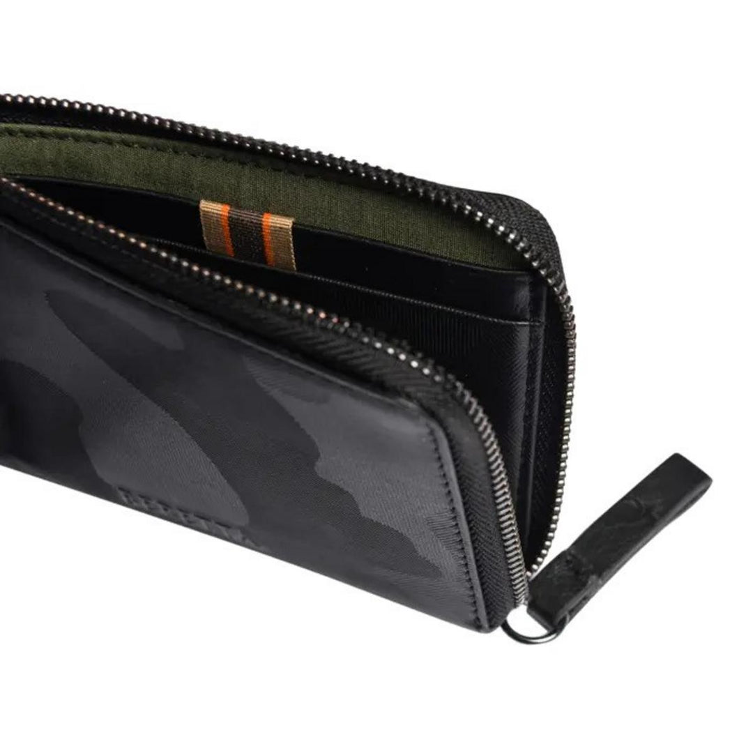 Beretta Zipped Pouch with Chain