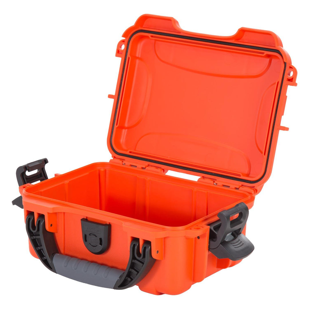 NANUK 903 Waterproof Hard Case