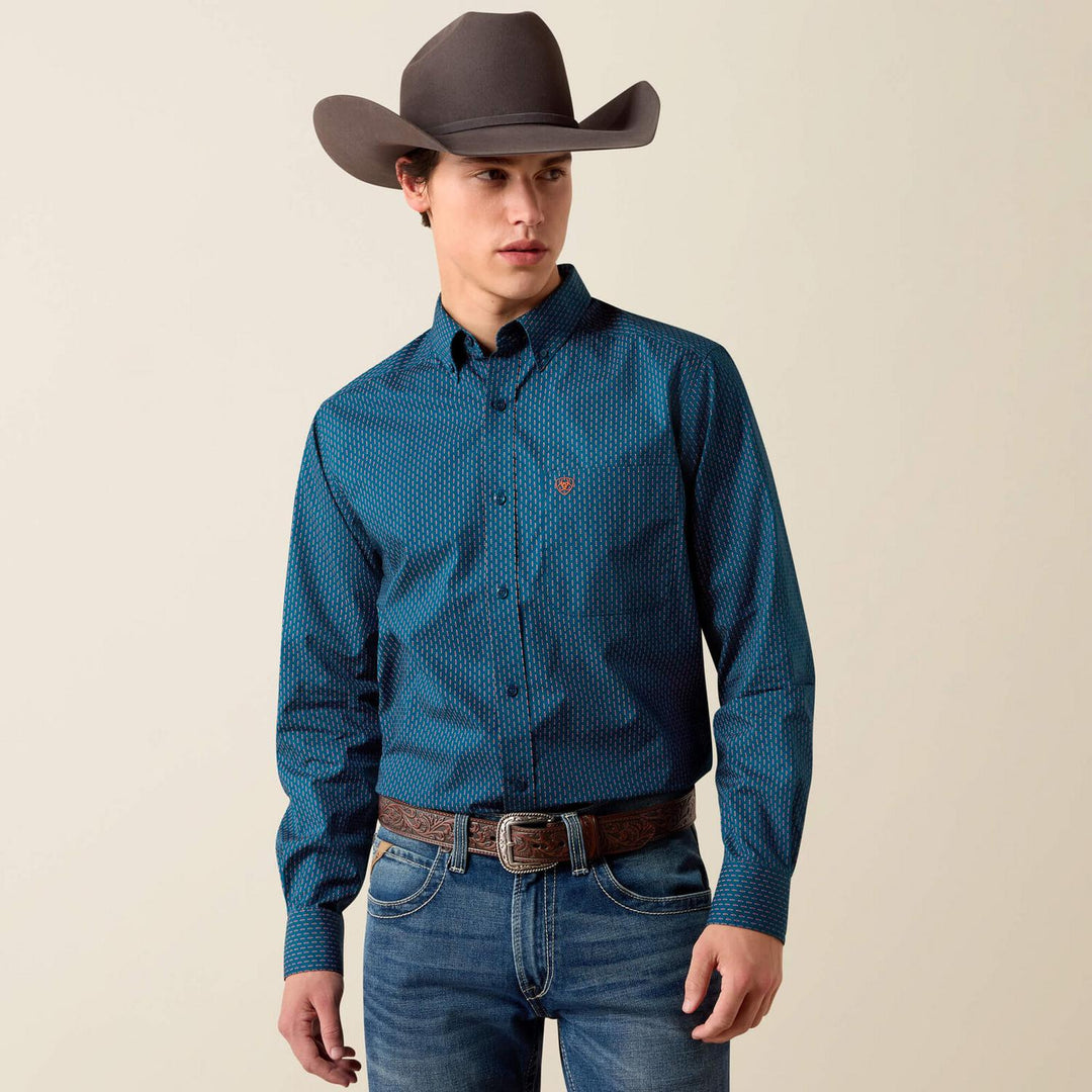 Ariat Mens Claude Fitted Long Sleeve Shirt Slr Blu Mcr Gmprt