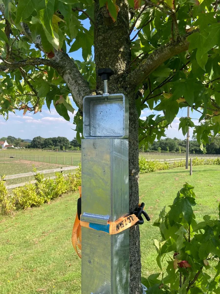 Tom's Targets Squirrel Feeder