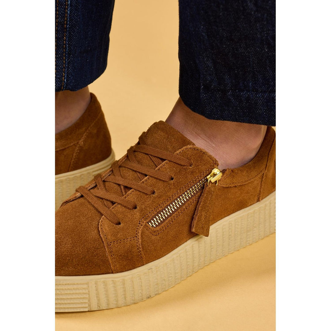 Tara Suede Trainer Tan