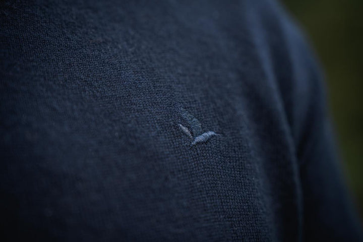 Seeland Pine V-Neck Pullover Dark Sapphire