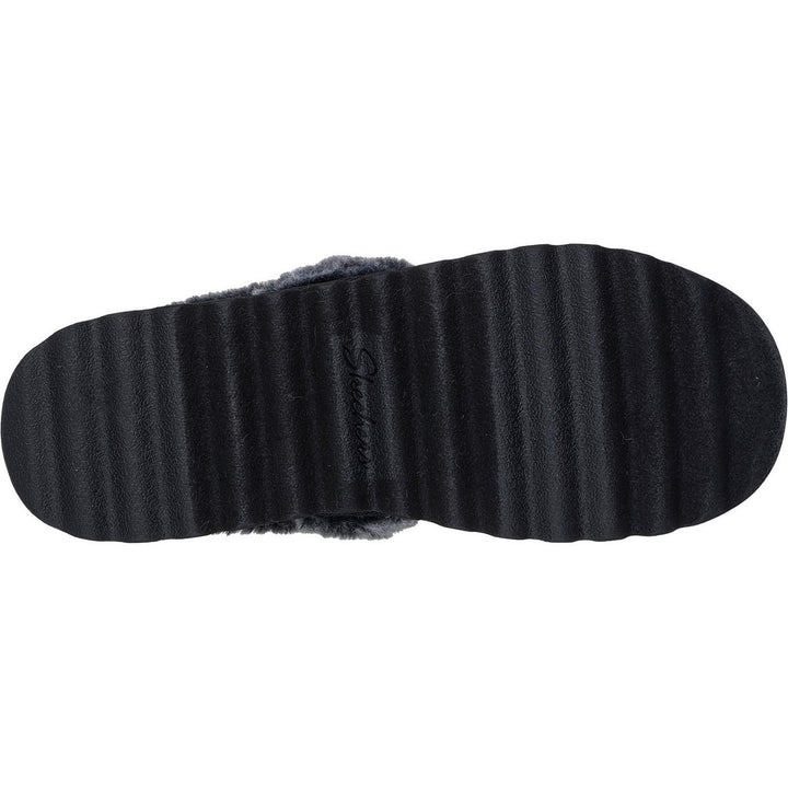Cozy Up Slippers Black