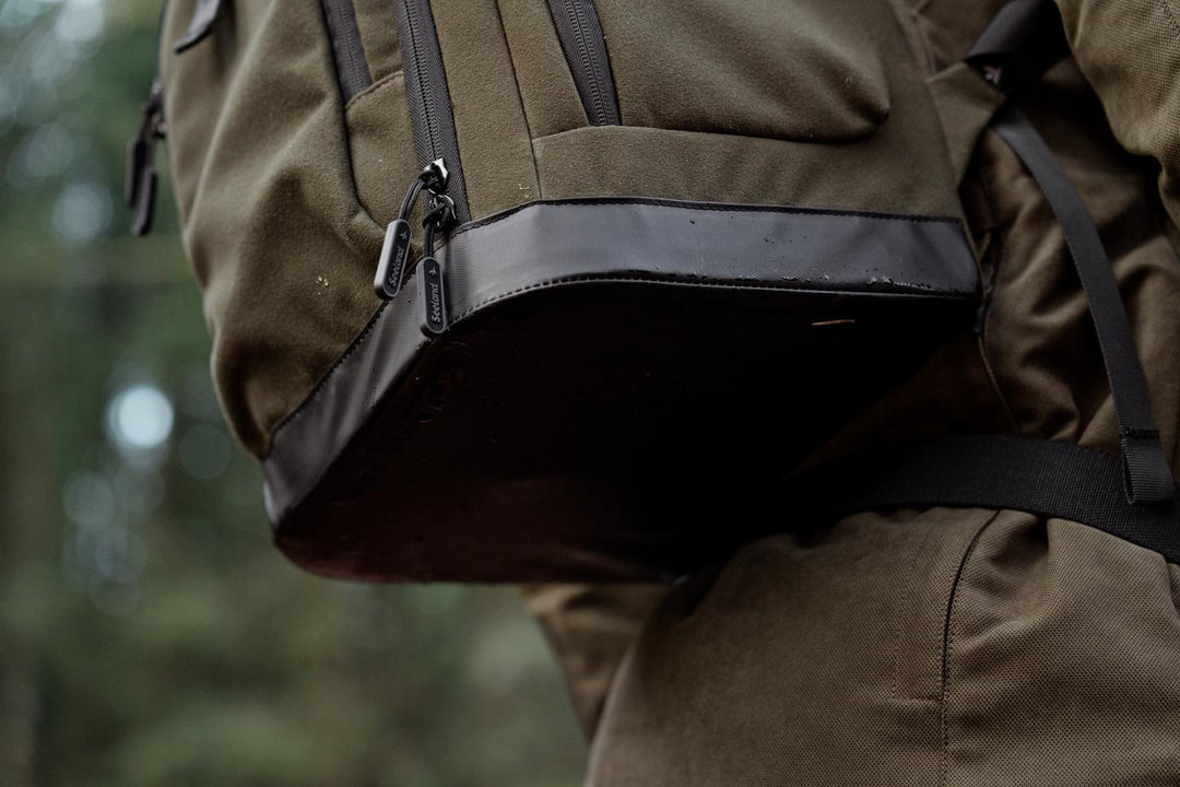 Enduro Chair Backpack Pine green