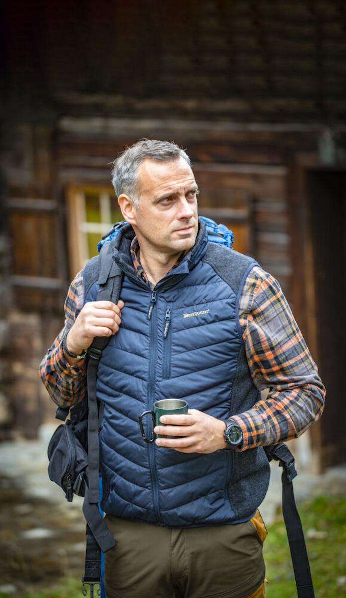 Deerhunter Moor Padded Waistcoat with knit Dark