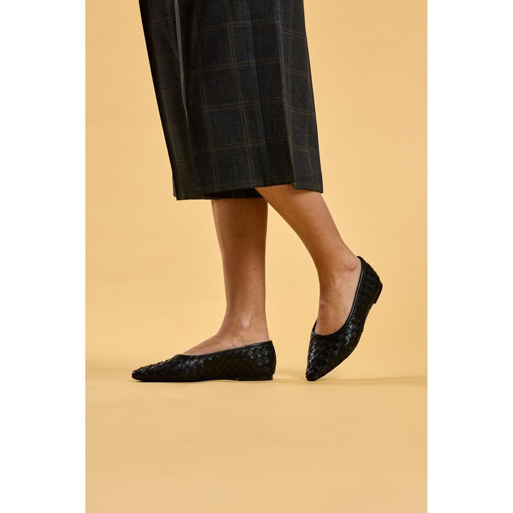 Darla Woven Ballerina Black