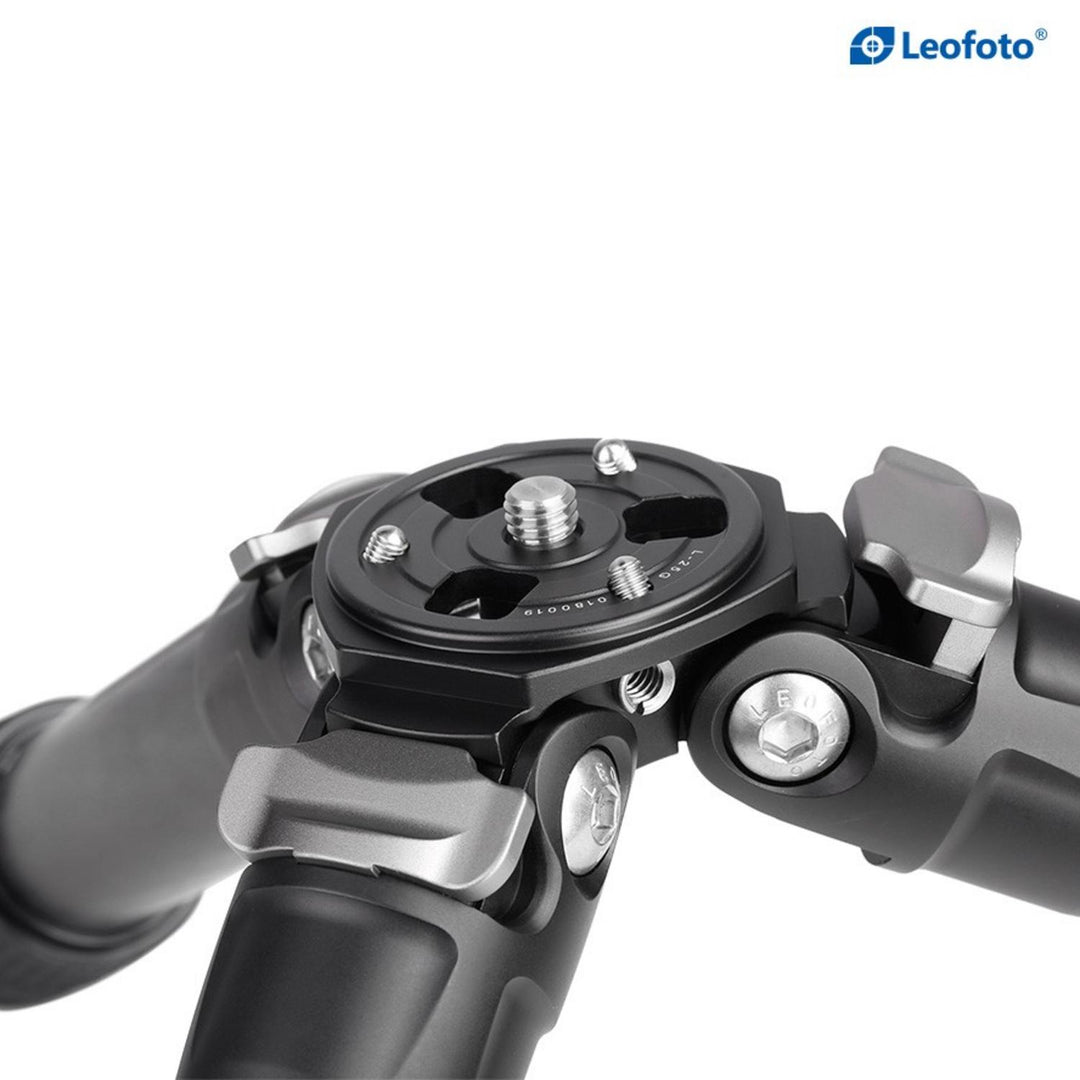 Leofoto Ranger LS-364C 4-Section Carbon Fibre Tripod Legs