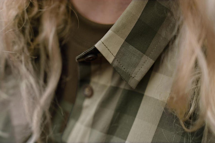 Harkila Akeena L/S shirt W Forest night check