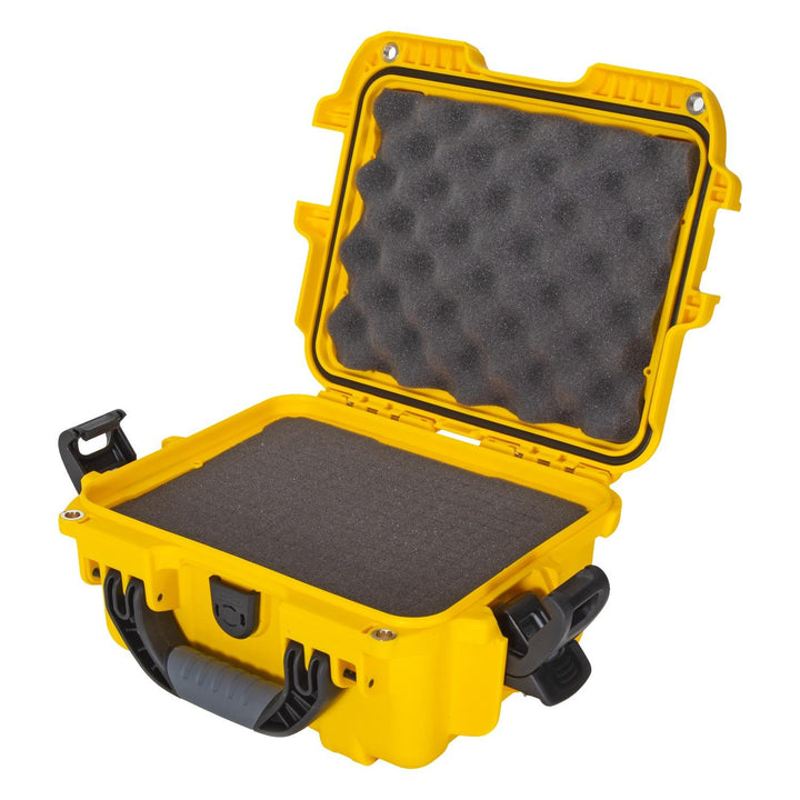 NANUK 905 Waterproof Hard Case With Foam Insert