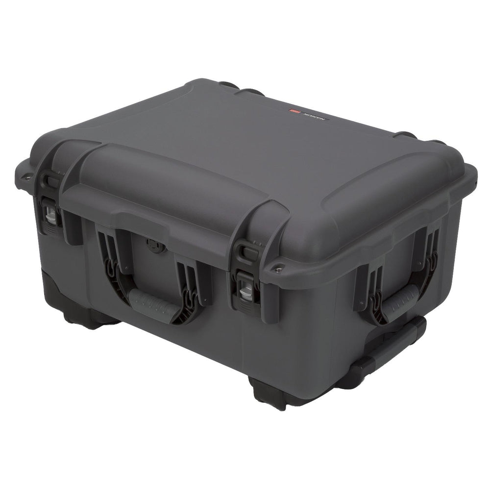 NANUK 950 hard case closed, three-quarter view showing the moulded lid, PowerClaw latches and side carry handle.