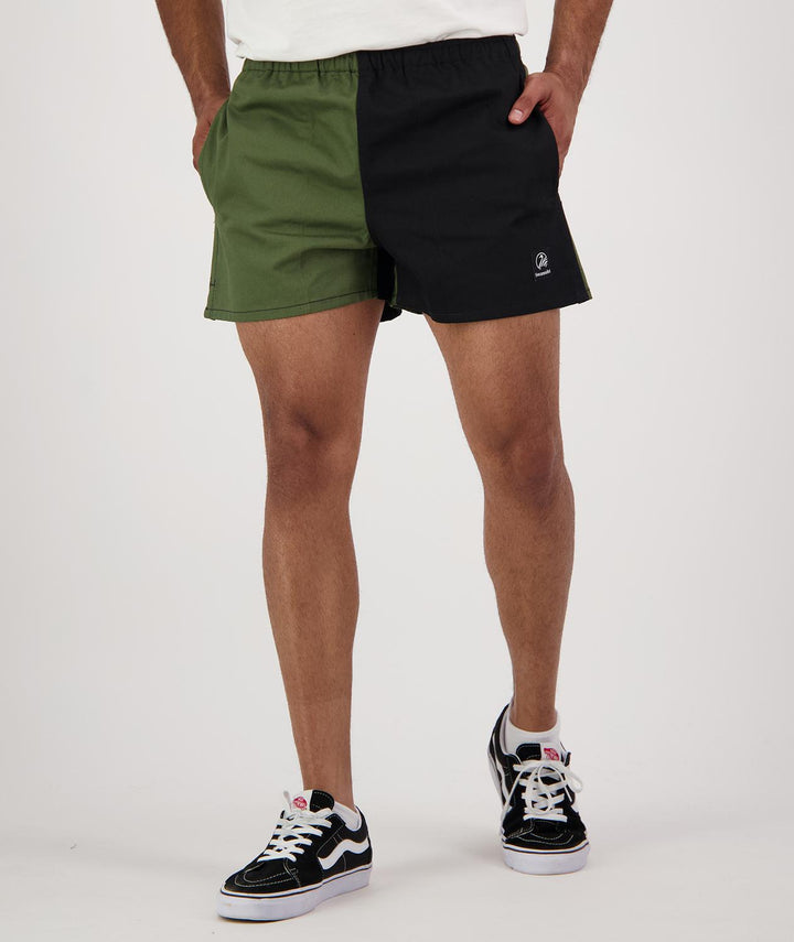 Swanndri Chequered Rugby Short – view 6