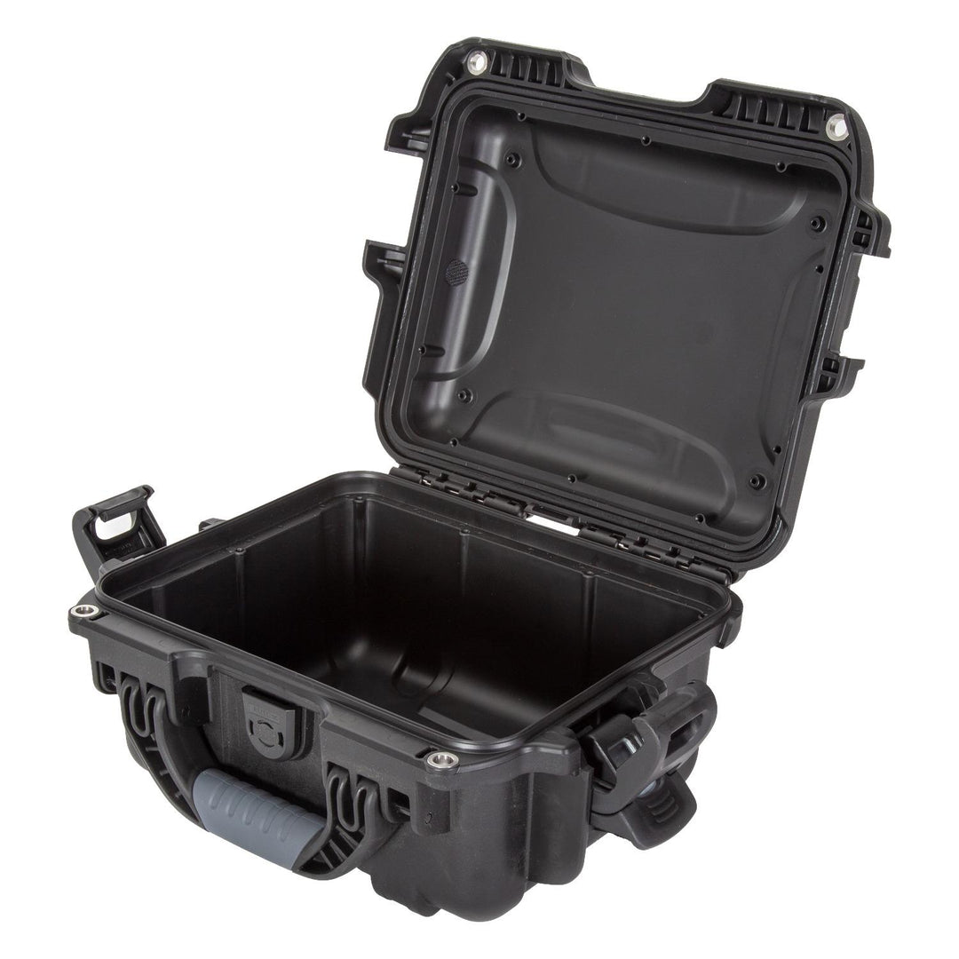 NANUK 905 Waterproof Hard Case