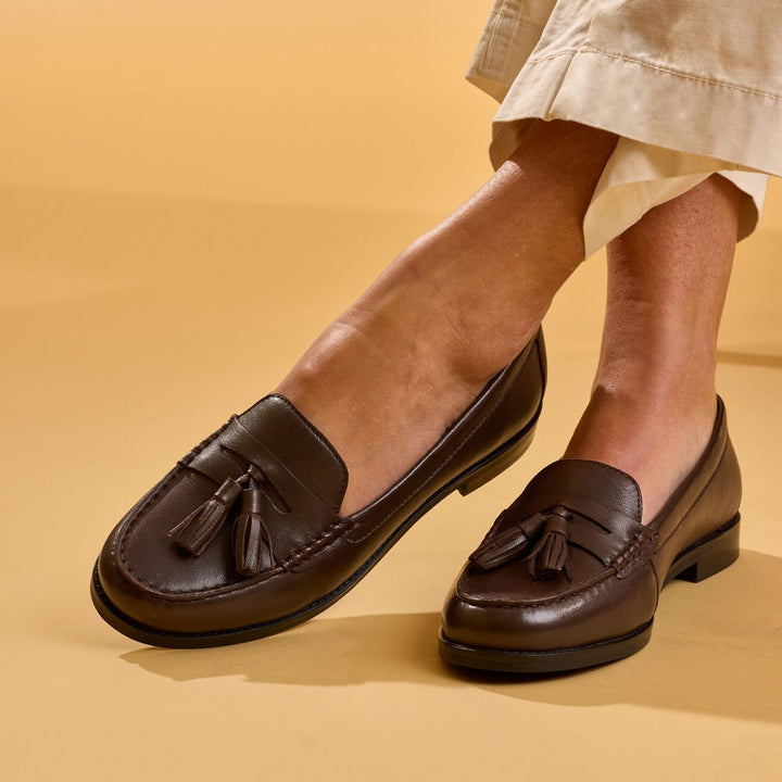Connie Tassel Loafer Chocolate