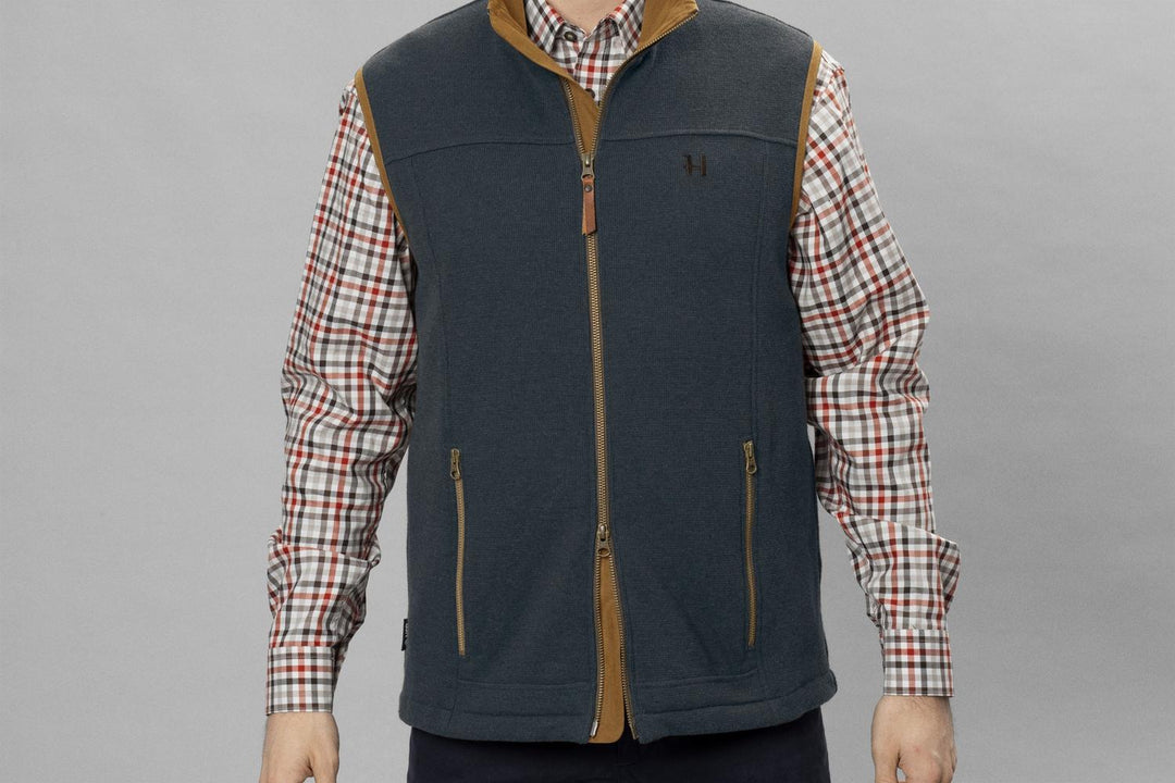 Härkila Sandhem Pro Waistcoat in Dark Navy | Wool – view 9