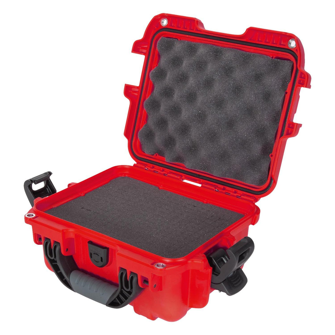 NANUK 905 Waterproof Hard Case With Foam Insert