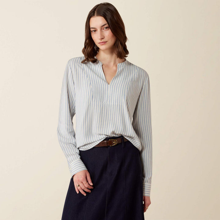 Ariat Ladies Thornbeck Long Sleeve Blouse