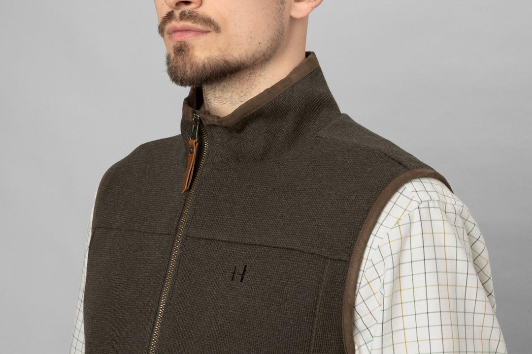Härkila Sandhem Pro Waistcoat in Willow Green | Wool – view 9