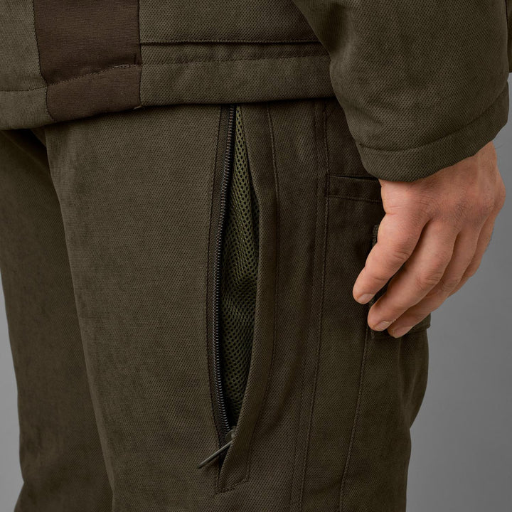 Close-up of the mesh-lined side cargo pocket on the Seeland Helt II trousers