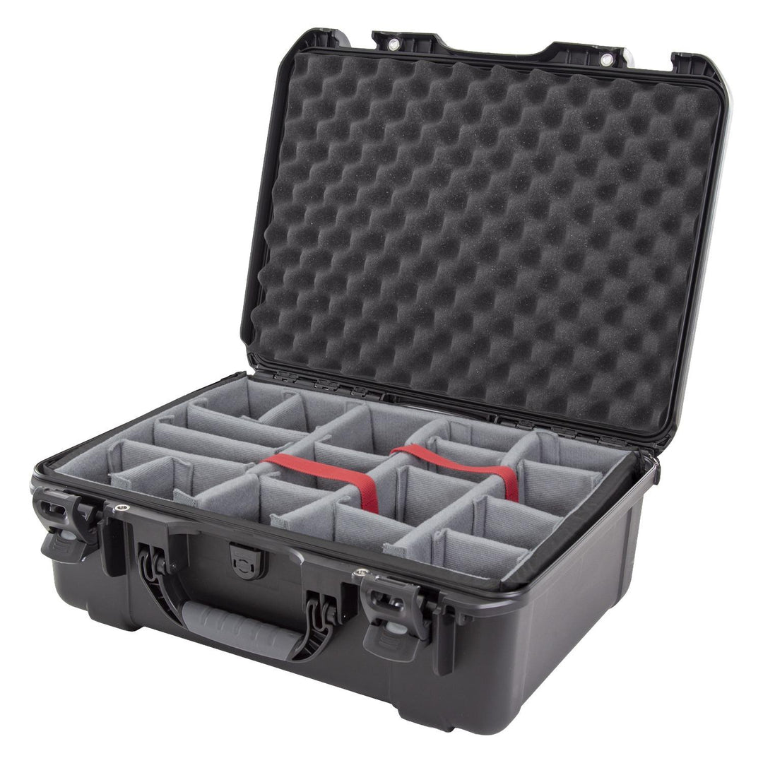 NANUK 940 Waterproof Hard Case With Padded Dividers