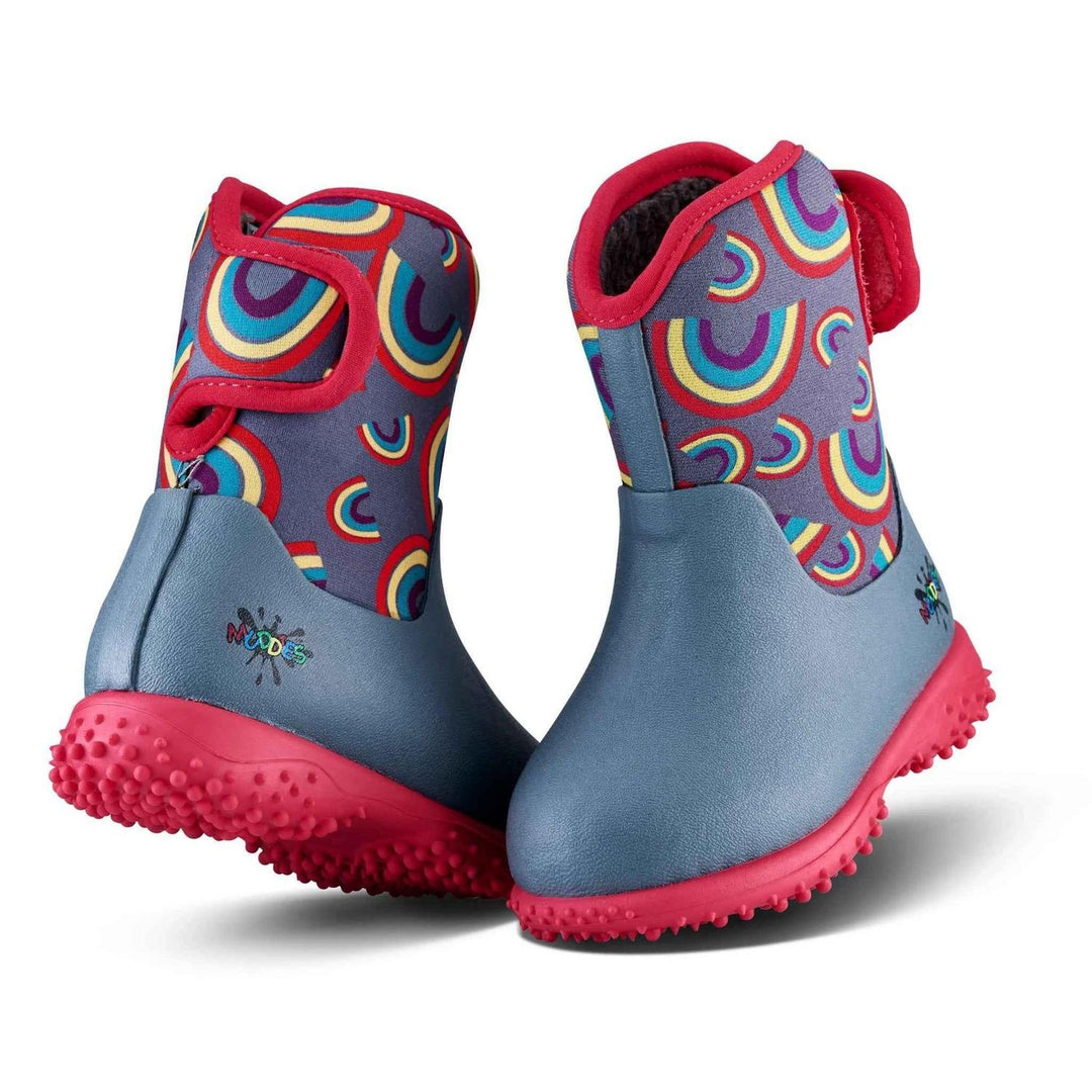 Grubs Muddies Puddle 5.0 toddler wellington boots in blue-grey with rainbow print upper and red trim and sole, pair three-quarter view