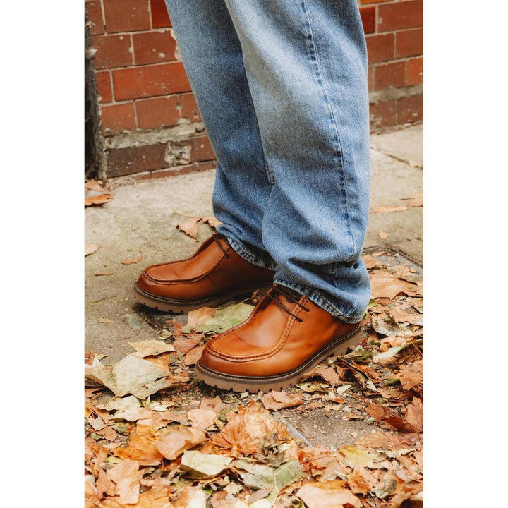 Carbon Wallabe Tan