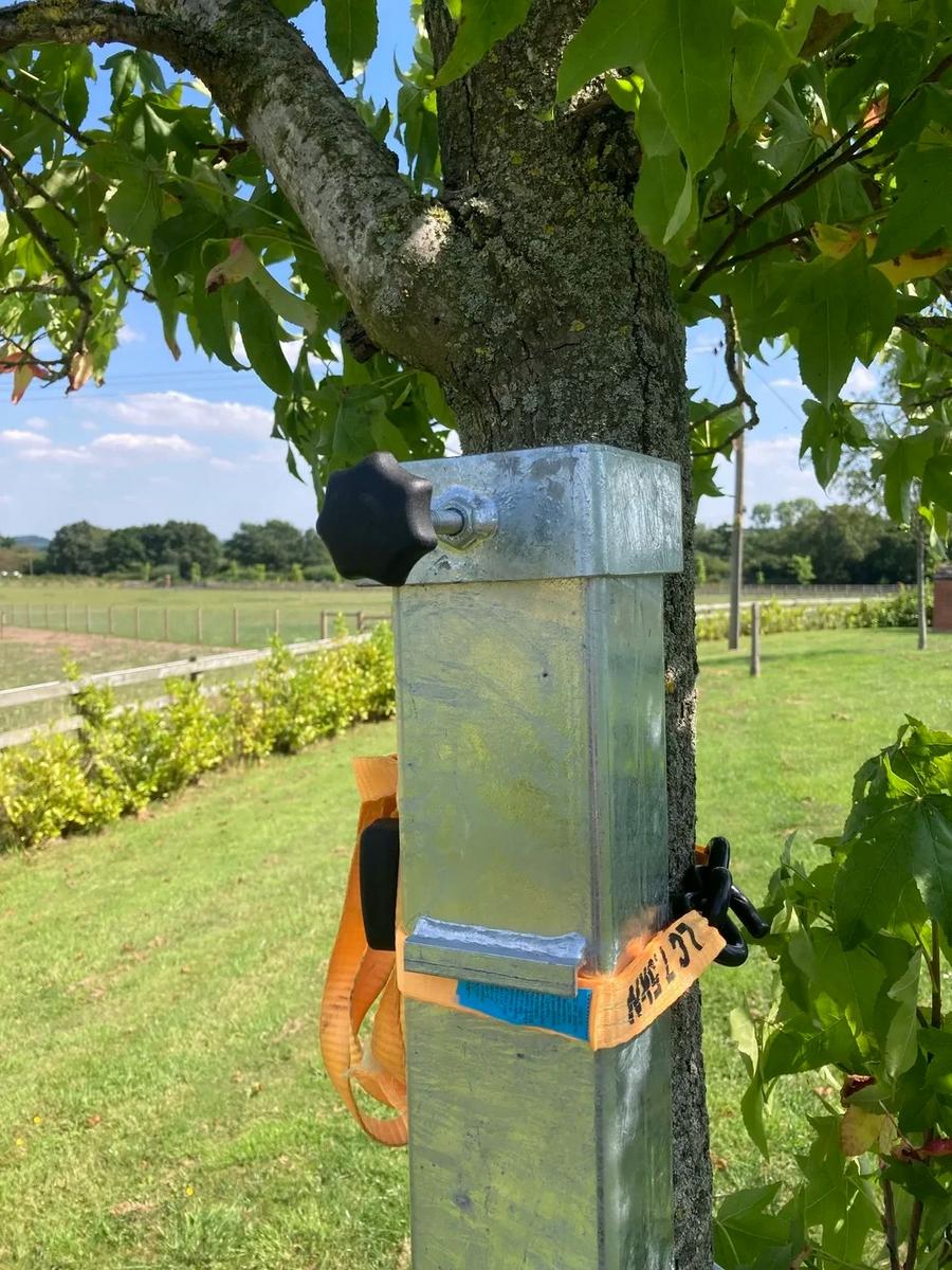 Tom's Targets Squirrel Feeder