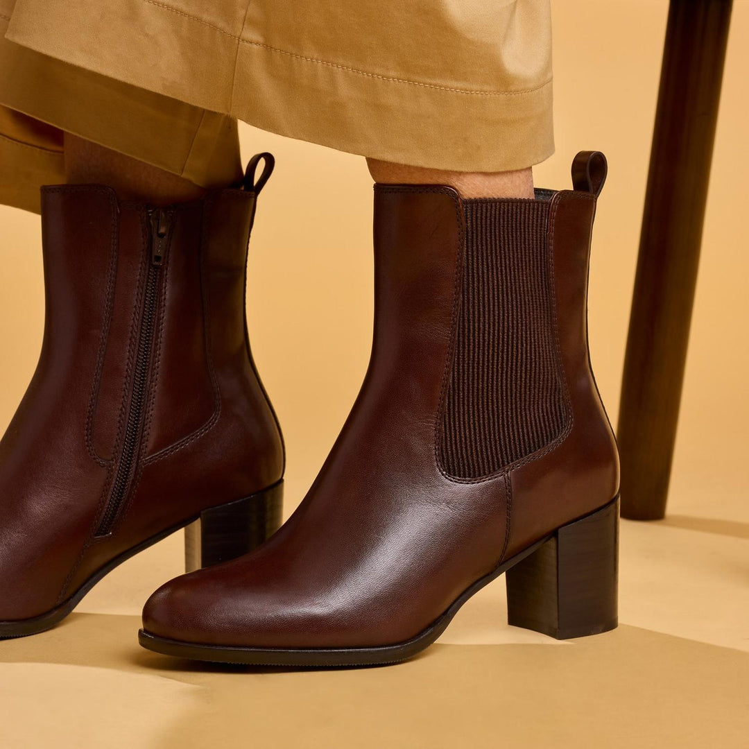 Camellia Heeled Boot BROWN