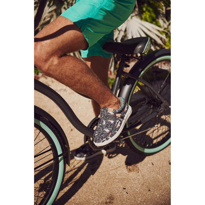 HEYDUDE Wally H2O Tropical Shoe Black Tropical