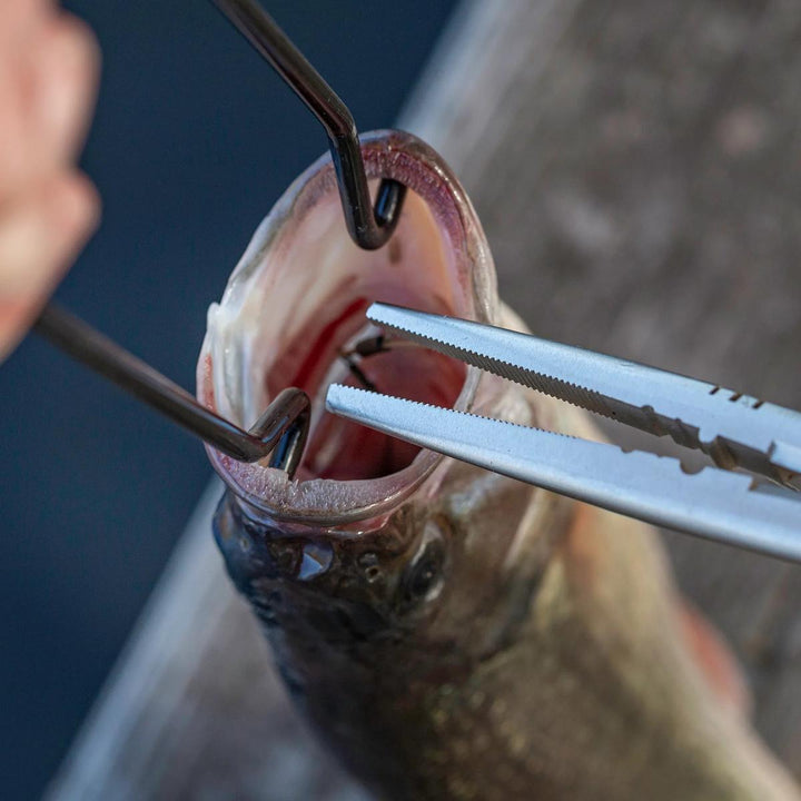 Smiths 9in Fish Mouth Jaw Spreader