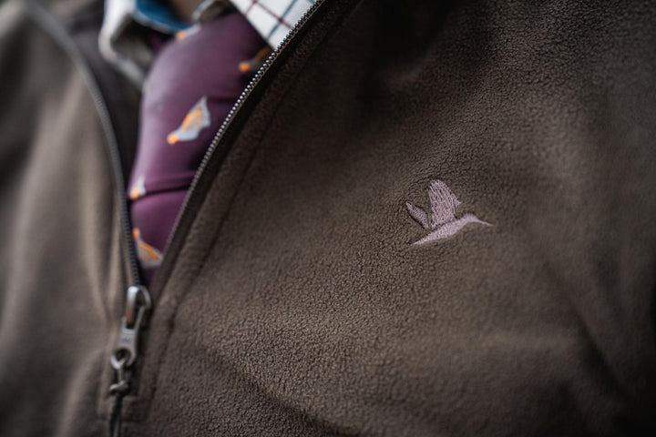 Seeland Benjamin Half Zip Fleece Pine – view 5: close-up of the open collar and zip, worn over a tartan shirt