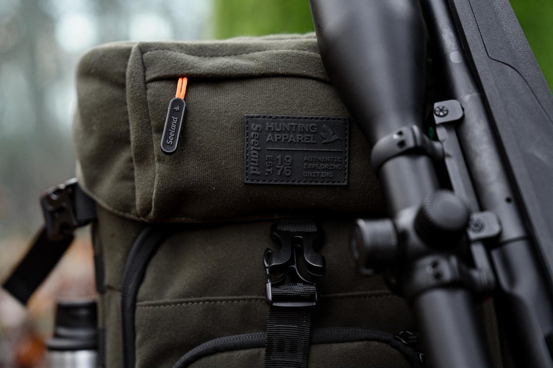 Enduro Chair Backpack Pine green